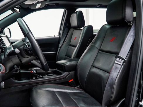 Used 2025 Dodge Durango GT AWD/4WD image 36