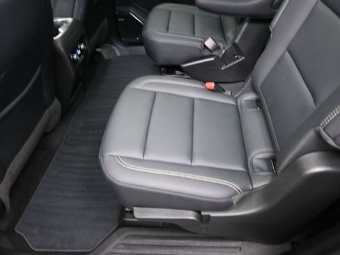 Used 2025 GMC Acadia Elevation w/ Super Cruise Package FWD image 22