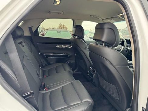 Used 2025 Genesis GV70 2.5T image 10