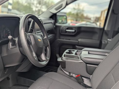 Used 2022 Chevrolet Silverado 1500 W/T w/ WT Value Package image 16