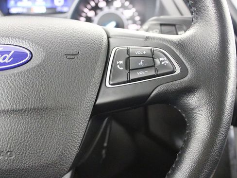 Used 2019 Ford Escape Titanium image 28