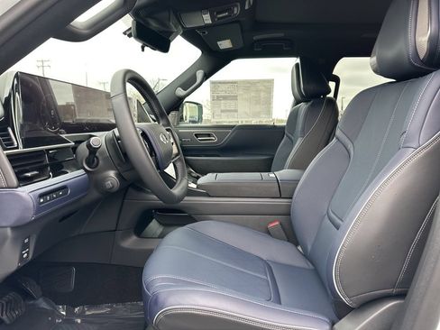 New 2026 INFINITI QX80 4WD w/ Sport Exterior Package image 46