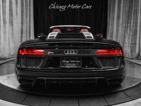 Used 2018 Audi R8 V10 plus AWD/4WD image 4