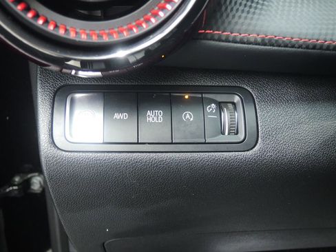 Used 2025 Chevrolet Equinox RS w/ Safety and Technology Package AWD/4WD image 24
