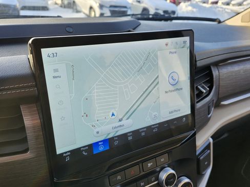 Used 2024 Ford Expedition Limited image 6