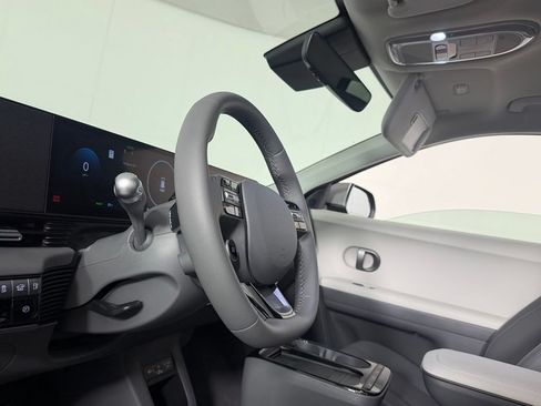 Used 2026 Hyundai Ioniq 5 SEL RWD image 22