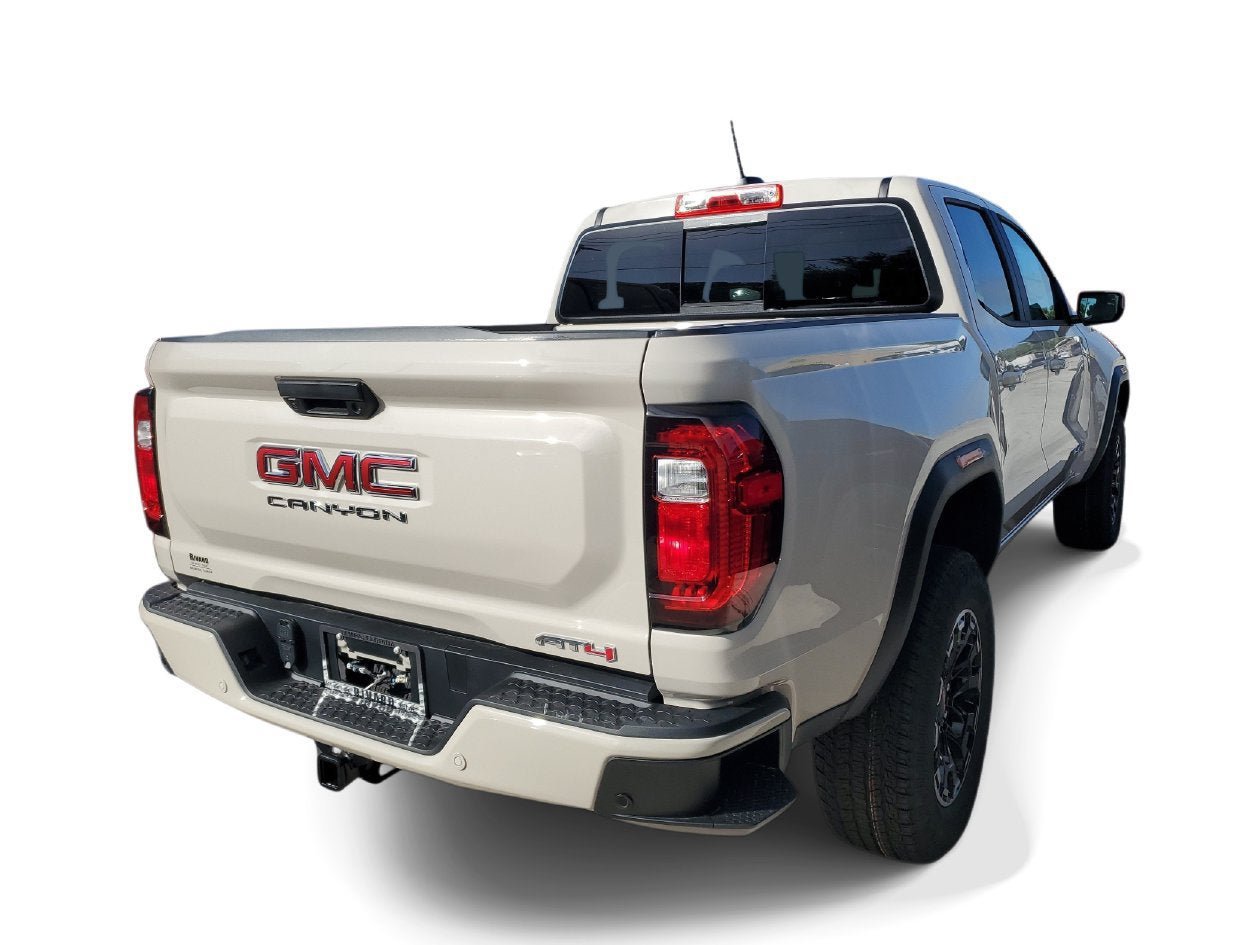 New 2026 GMC Canyon AT4 AWD/4WD image 5