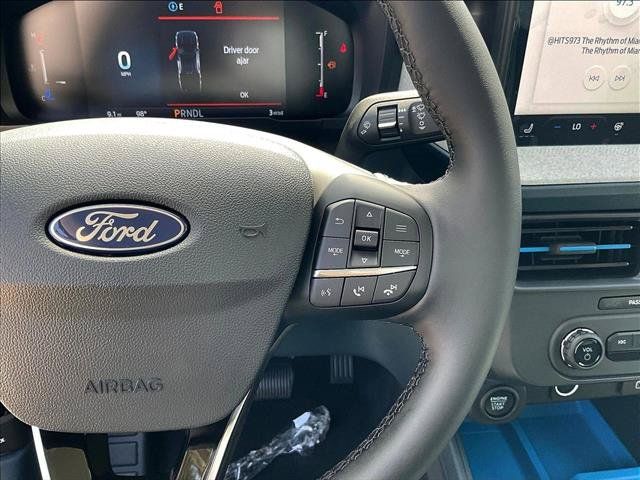 New 2026 Ford Maverick XLT w/ XLT Luxury Package FWD image 15