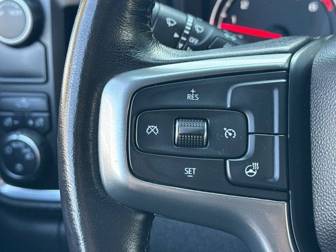 Used 2022 Chevrolet Silverado 1500 LT image 34