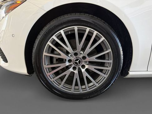 Used 2025 Mercedes-Benz CLA 250 image 15