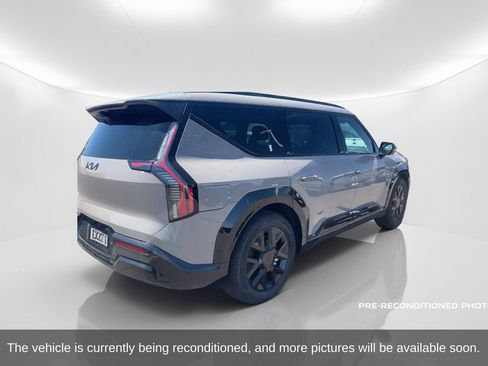 Used 2026 Kia EV9 Land w/ Nightfall Edition Package AWD/4WD image 6