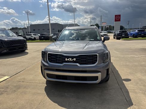 Certified 2025 Kia Telluride S AWD/4WD image 7