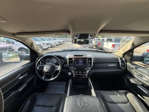 Used 2020 RAM 1500 Laramie AWD/4WD image 18