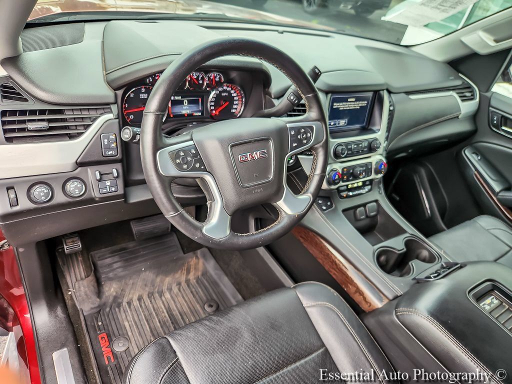 Used 2016 GMC Yukon SLT w/ Open Road Package AWD/4WD image 8