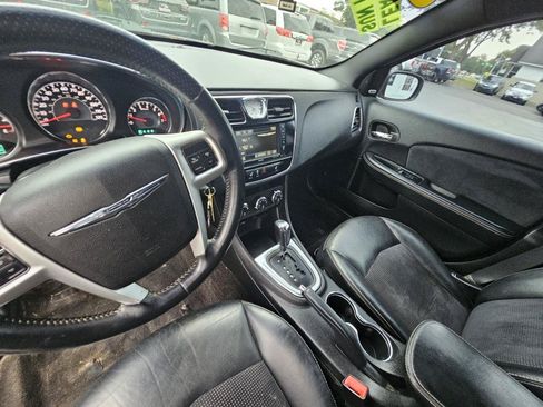 Used 2014 Chrysler 200 Limited w/ Sun/Sound Group FWD image 20