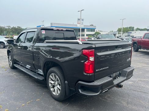 Used 2020 Chevrolet Silverado 1500 High Country w/ Technology Package AWD/4WD image 7