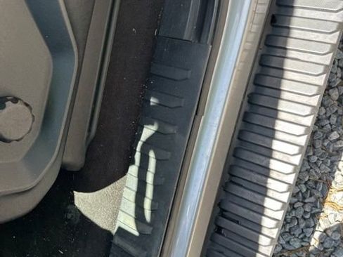 Used 2020 Ford F150 XL w/ Equipment Group 101A Mid AWD/4WD image 10