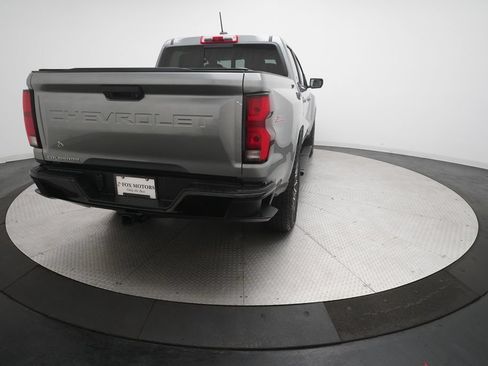 Used 2024 Chevrolet Colorado Z71 w/ Z71 Convenience Package 2 AWD/4WD image 13