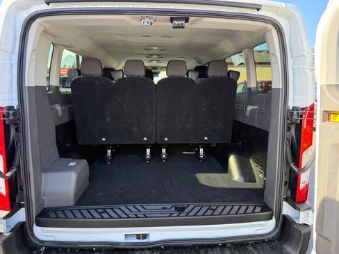 Used 2025 Ford Transit 350 XLT image 14