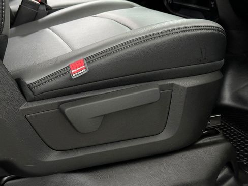 New 2024 RAM 5500 Tradesman image 19