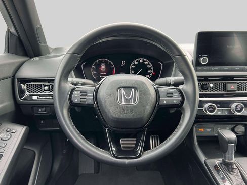 Used 2025 Honda Civic Sport image 14