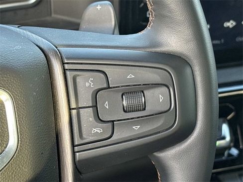 Used 2024 GMC Sierra 1500 AT4 w/ Technology Package image 29