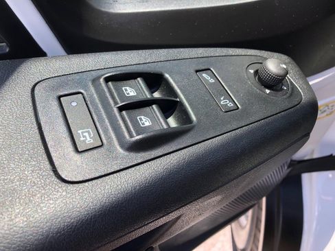 Used 2025 RAM ProMaster 2500 w/ Convenience Group FWD image 17