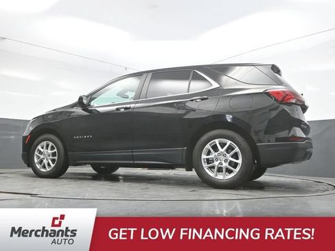Used 2023 Chevrolet Equinox LT FWD image 34