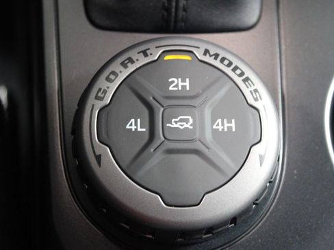 New 2025 Ford Bronco Outer Banks image 41