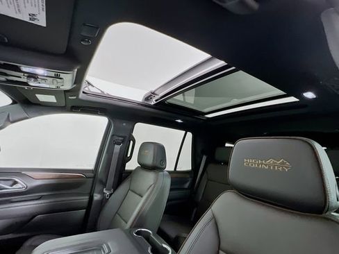 Certified 2024 Chevrolet Tahoe High Country w/ Premium Package image 21