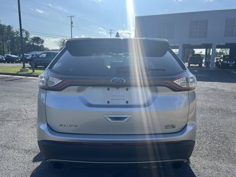 Used 2015 Ford Edge SEL w/ Equipment Group 201A AWD/4WD image 4