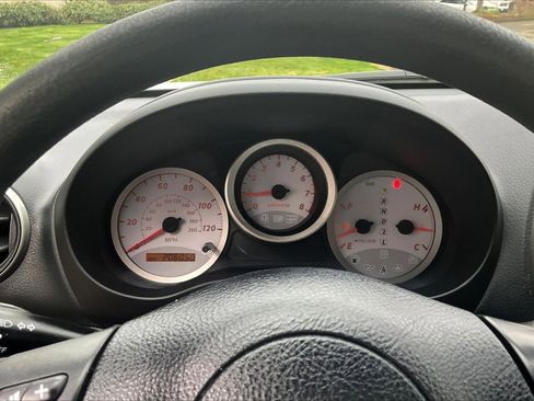 Used 2004 Toyota RAV4 2WD image 13