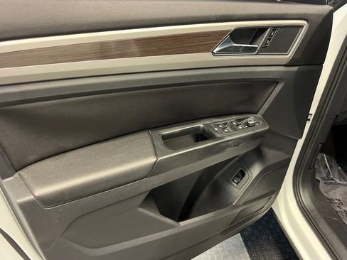 Used 2019 Volkswagen Atlas SE FWD image 8