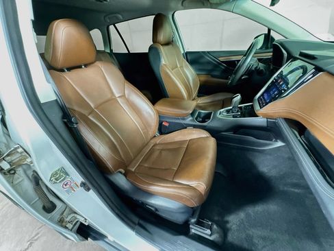 Used 2020 Subaru Outback Touring w/ Popular Package #2 AWD/4WD image 36