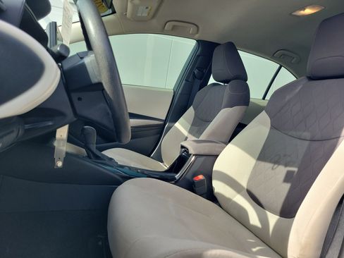 Used 2022 Toyota Corolla LE image 17