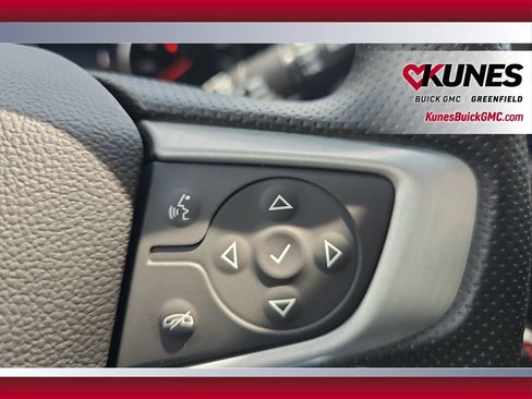 Used 2023 GMC Terrain SLE w/ Driver Convenience Package FWD image 20