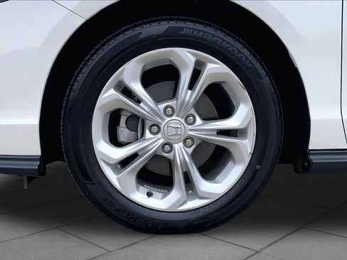 Used 2023 Honda Accord LX image 10