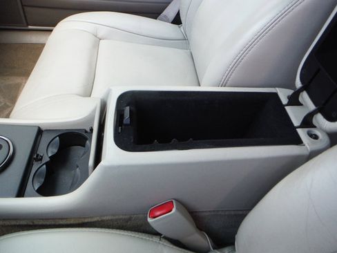 Used 1998 Cadillac Eldorado FWD image 18
