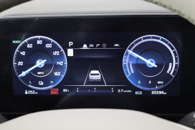 Used 2023 Kia Niro Wind FWD image 11