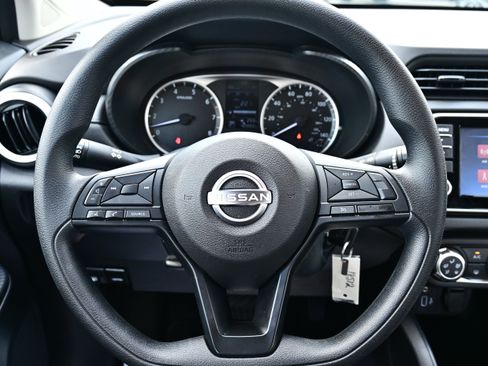 Used 2025 Nissan Versa S w/ S Plus Package FWD image 14