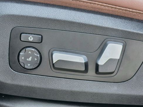Used 2024 BMW X5 xDrive50e w/ M Sport Package AWD/4WD image 24