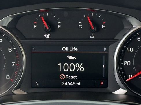 Used 2025 Chevrolet Blazer LT AWD/4WD image 15