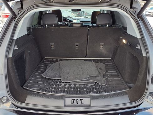 Used 2022 Lincoln Corsair AWD w/ Equipment Group 101A image 12