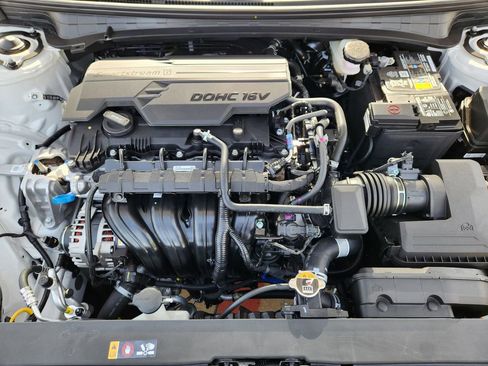 New 2025 Kia K4 LXS image 20