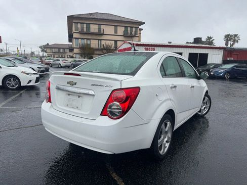 Used 2013 Chevrolet Sonic LTZ image 8