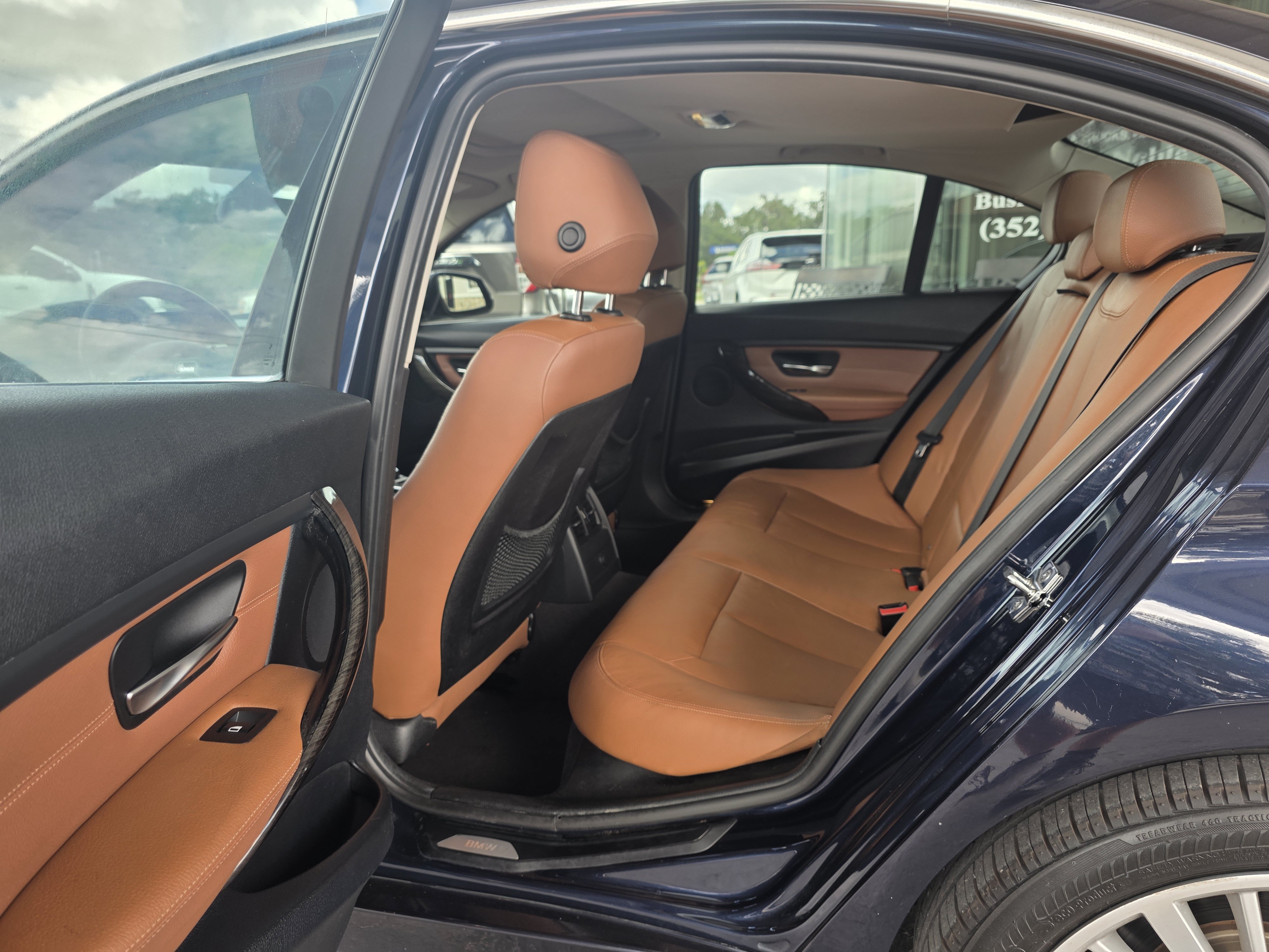 Used 2012 BMW 328i Sedan RWD image 34