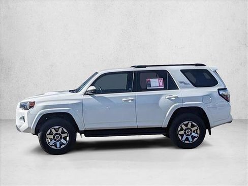 Used 2020 Toyota 4Runner TRD Off-Road AWD/4WD image 8