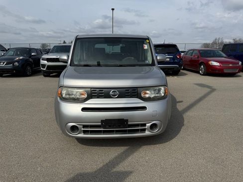 Used 2010 Nissan Cube 1.8 S w/ Interior Designer Pkg image 2