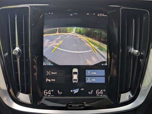 Used 2019 Volvo S60 T5 Inscription FWD image 24