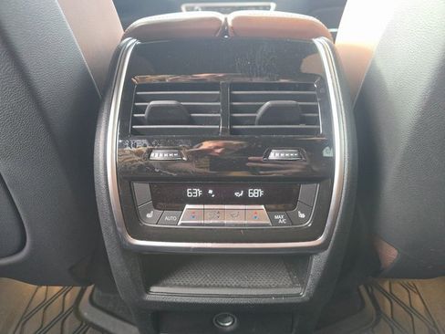 Used 2023 BMW X5 xDrive40i w/ Premium Package image 14